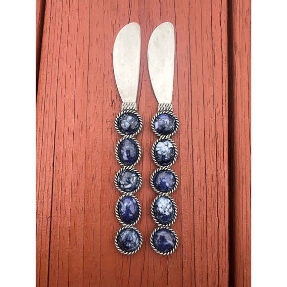 Vintage Southwestern Blue Stone Cheese Spreaders - Set of 2 - Silver Tone Boho - Picture 4 of 6